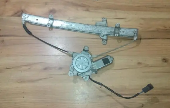Nissan Primera Sliding door window regulator with motor