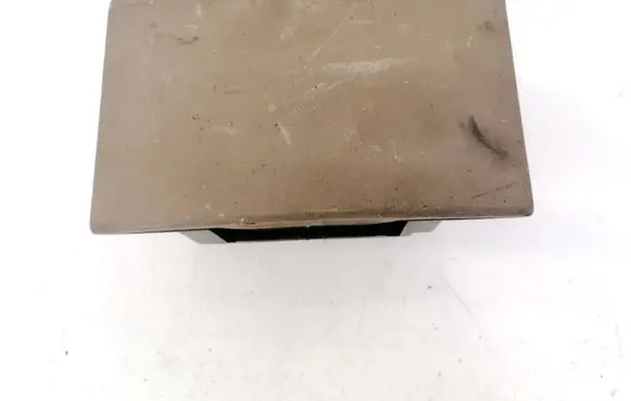 Glove box