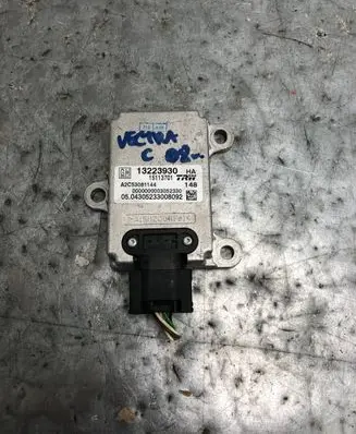 Opel Signum ESP acceleration yaw rate sensor 13223930