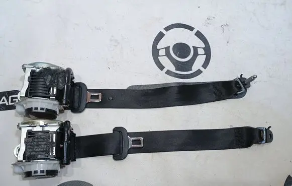 Audi A6 S6 C8 4K Set of seat belts 4K8857805G