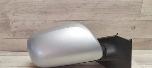 Toyota Yaris Front door electric wing mirror E8030003 E8013935 030003
