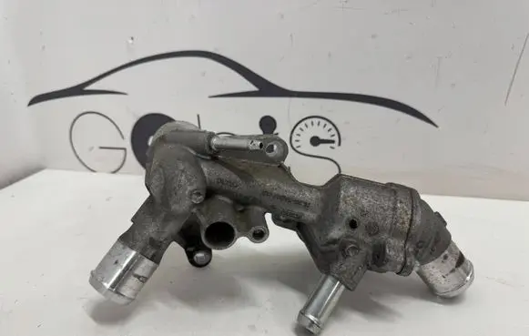Ford Explorer VI Thermostat/thermostat housing BL3E8A587BB