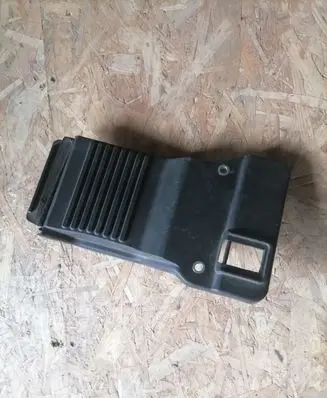 Volvo XC90 Battery box tray cover/lid 31651455