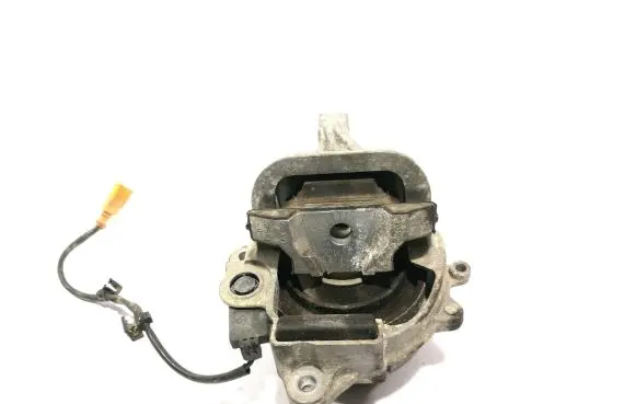 Audi A8 S8 D4 4H Engine mount bracket 4H0199381CC