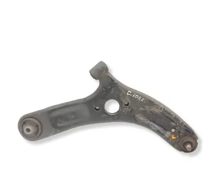 Hyundai i20 (PB PBT) Front lower control arm/wishbone 545011J700