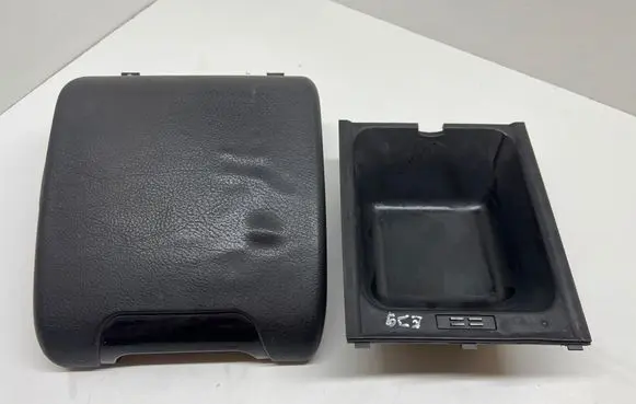 BMW 5 E39 Armrest 8196941 806219