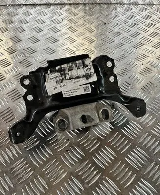 Volkswagen T-Roc Engine mount vacuum valve 5Q0199555AB