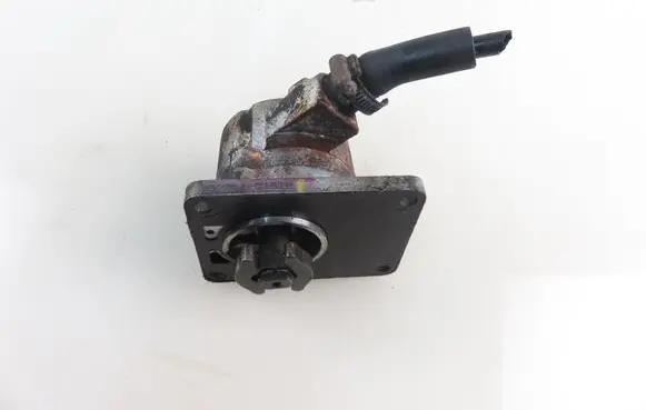 Iveco Daily 3rd gen Vacuum pump D151B140901