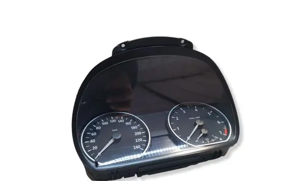 BMW 1 E81 E87 Speedometer (instrument cluster) 6947136