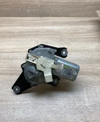 Renault Espace IV Rear window wiper motor 8200031083