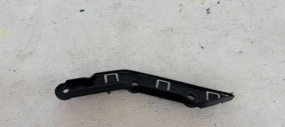 Cupra Formentor Front bumper mounting bracket 5FF807184