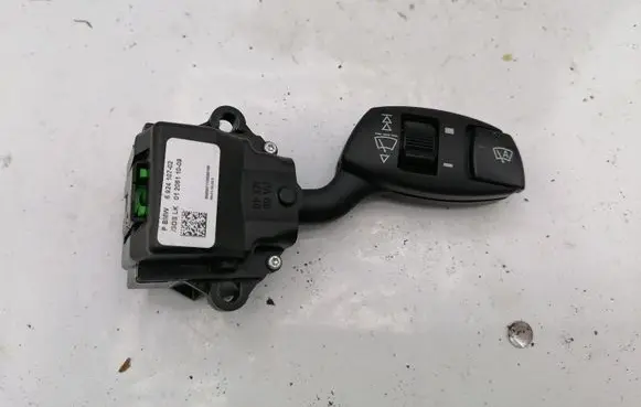 BMW 5 E60 E61 Wiper control stalk 692410702 6924107