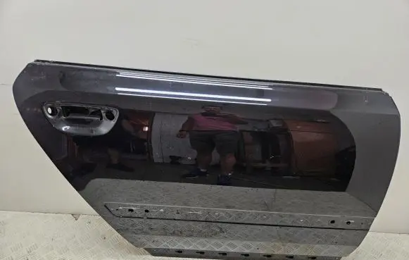 Audi A8 S8 D3 4E Rear door
