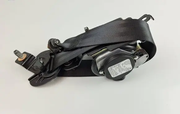 KIA Sportage Rear seatbelt 89810F1000WK 632048100D