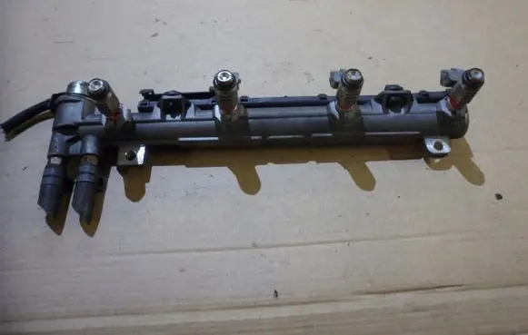 Audi A3 S3 8L Fuel main line pipe