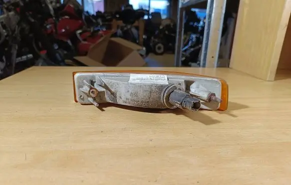 Toyota Corolla E90 Front indicator light 12293