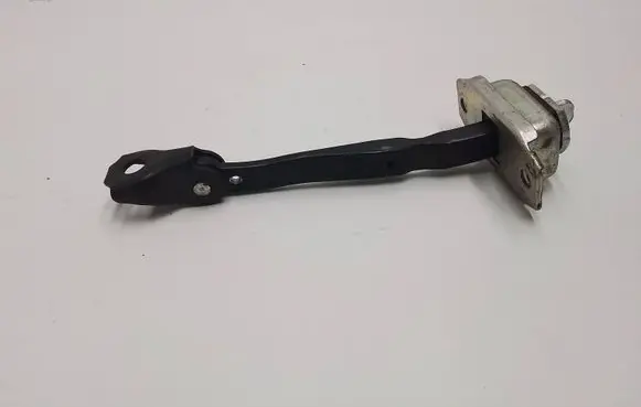 Nissan Qashqai Front door check strap stopper