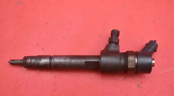 Alfa Romeo 159 Fuel injector 0445110244