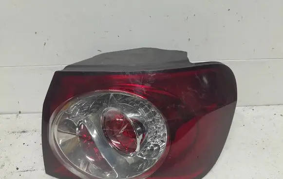 Volkswagen Golf Plus Rear/tail lights 5M0945096R 89034129