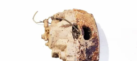 Opel Vectra C Front brake caliper 