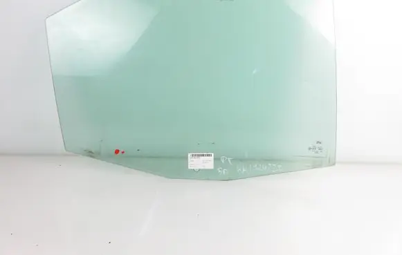 Ford Mondeo Mk III Rear door window glass 43R00021