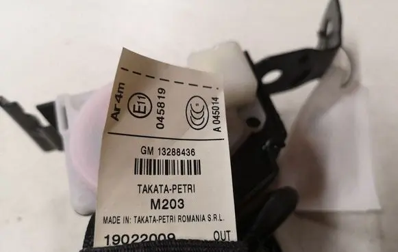 Opel Insignia A Rear seatbelt 13288436 306106999P10