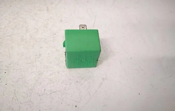 Peugeot 607 Other relay 12V35A03531