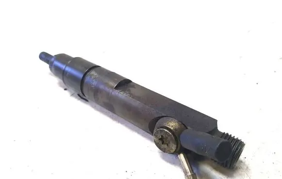 Volvo S70 V70 V70 XC Fuel injector 046130201F