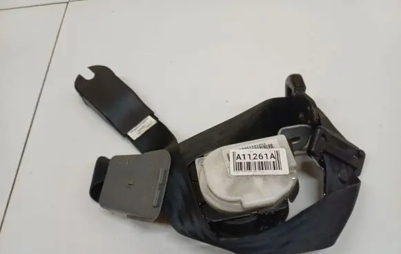 Chrysler Grand Voyager IV Front seatbelt 1BJ92TRMAA
