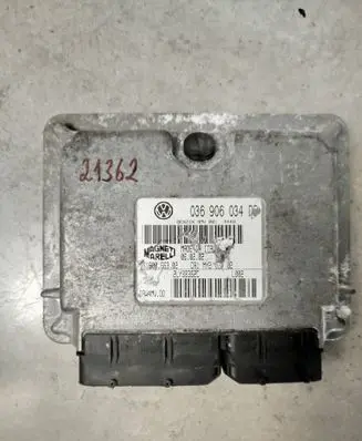 Seat Ibiza III (6L) Engine control unit/module 36906034