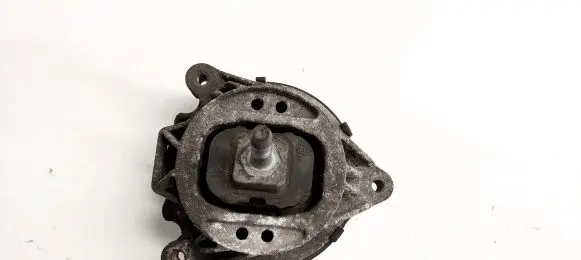 BMW 2 F22 F23 Engine mount bracket 6787658