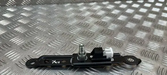 Lexus UX Seat belt adjustment rail