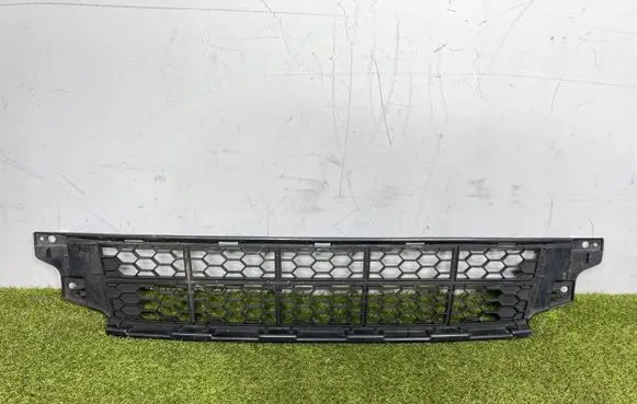 Honda Jazz Front bumper lower grill 71103TFOG210M1