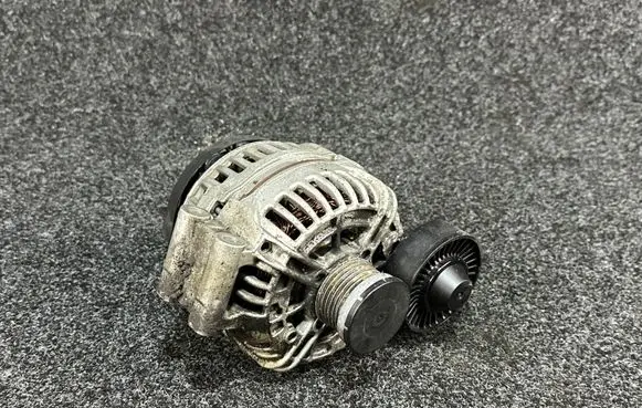 BMW 3 E90 E91 Generator/alternator 0986048350