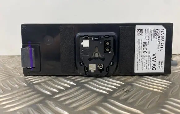 Cupra Born Aerial antenna amplifier 1EA035741L