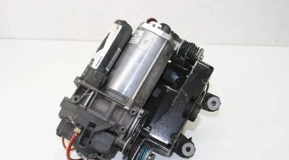 Audi Q8 Air suspension compressor/pump 4MO616005J