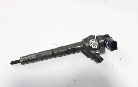 Audi A6 S6 C7 4G Fuel injector 03L130277J