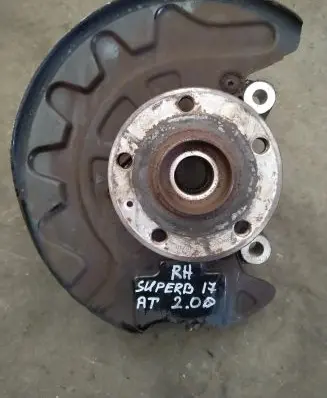 Skoda Superb B8 (3V) Front wheel hub 5Q0407258C