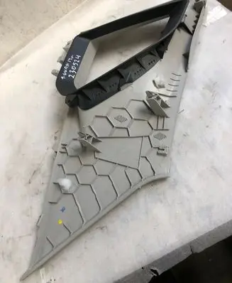 Volkswagen Tiguan (C) pillar trim 5na867287