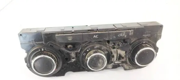 Skoda Yeti (5L) Climate control unit 3T0820047AB 5HB00975250