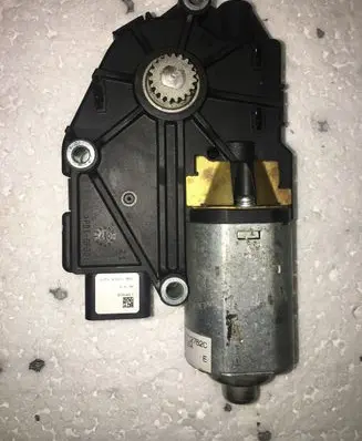 Mercedes-Benz ML W164 Sunroof motor/actuator A1648201442 1705363F