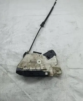 Skoda Yeti (5L) Front door lock 5K1837015