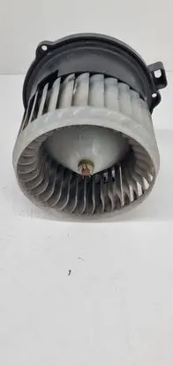 Smart ForTwo I Heater fan/blower 1736006902