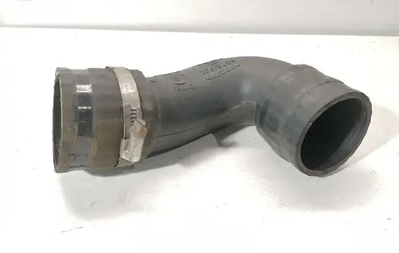 Volvo V70 Intercooler hose/pipe 30751920