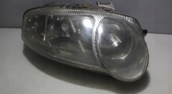 Alfa Romeo 147 Headlight/headlamp 0301186202