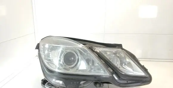 Mercedes-Benz E W212 Headlight/headlamp 1ZT01080022