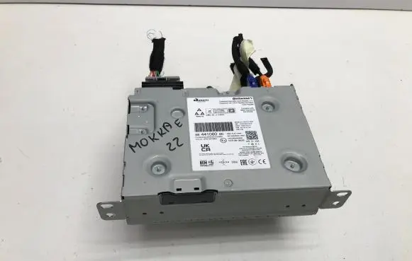 Opel Mokka B Radio/CD/DVD/GPS head unit 9844106080