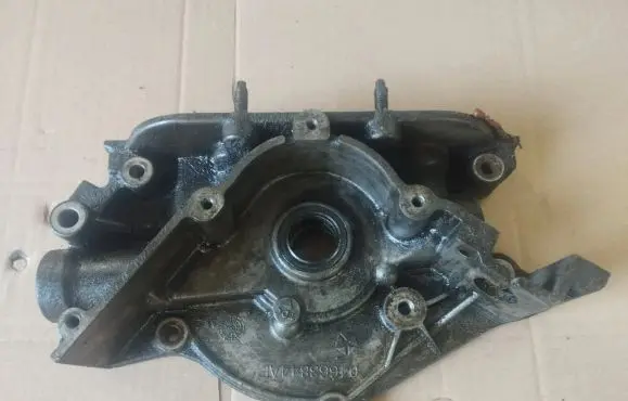 Chrysler Pacifica Oil pump 04663844AE