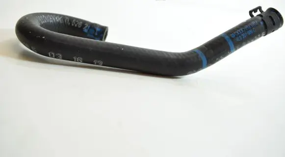 Audi Q7 4L Air intake hose/pipe 4L0201906C
