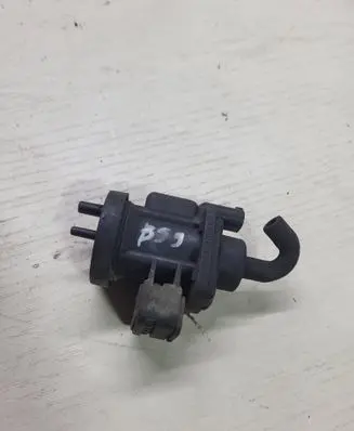 Mercedes-Benz C W204 Turbo solenoid valve A0005450427